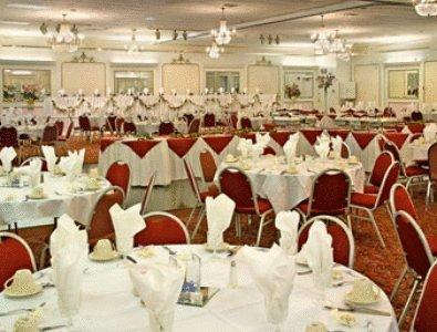 Days Inn Wauwatosa/Milwaukee Ресторан фото